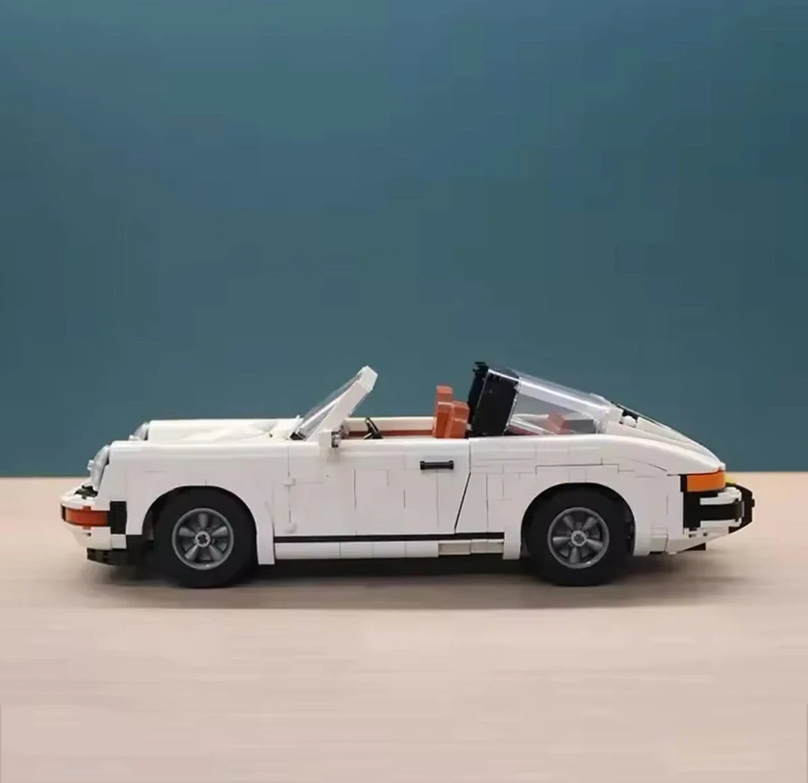 Classic Retro 911 Car 10295
